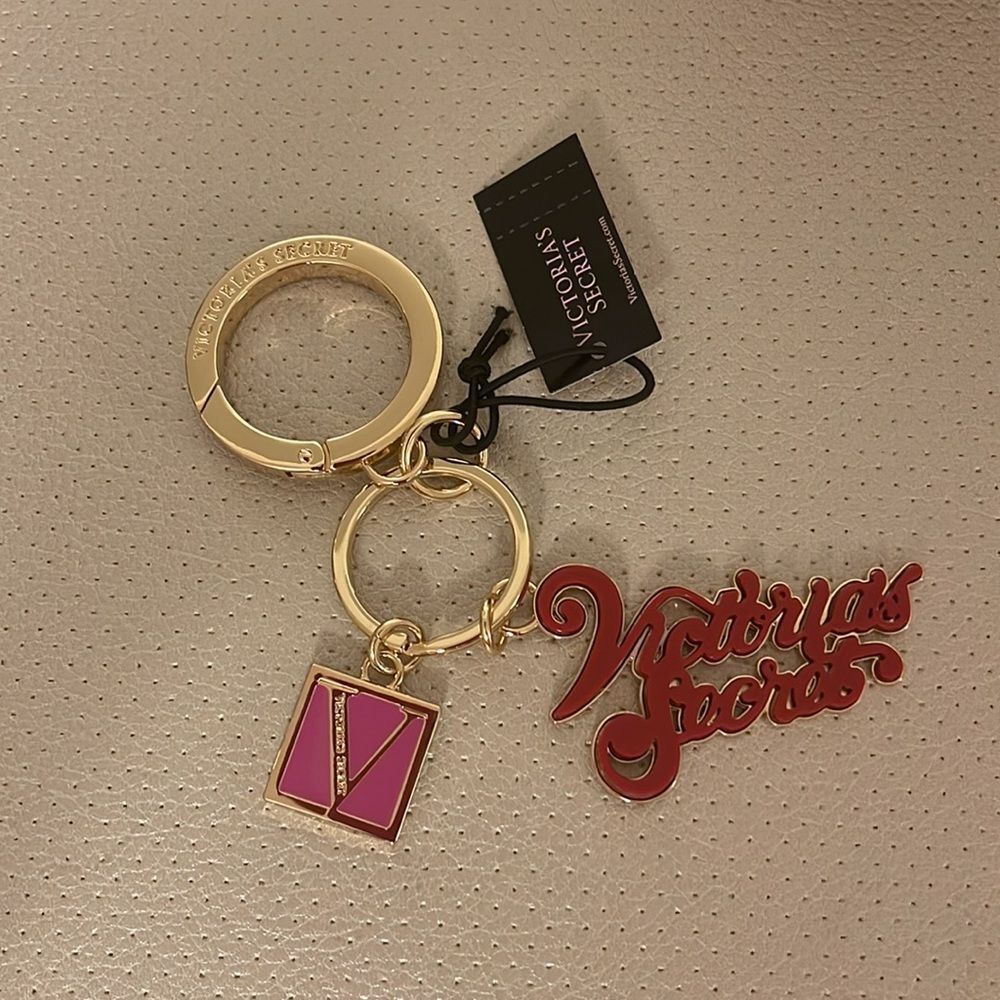 Keychain charm